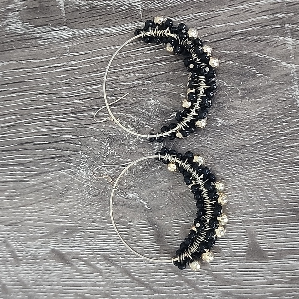 Vintage Beaded Hoop Earrings Black and Gold Beaded